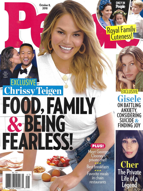 Illustration for article titled This Week in Tabloids: …Caitlyn Jenner Wants to Adopt Paris Jackson??!!